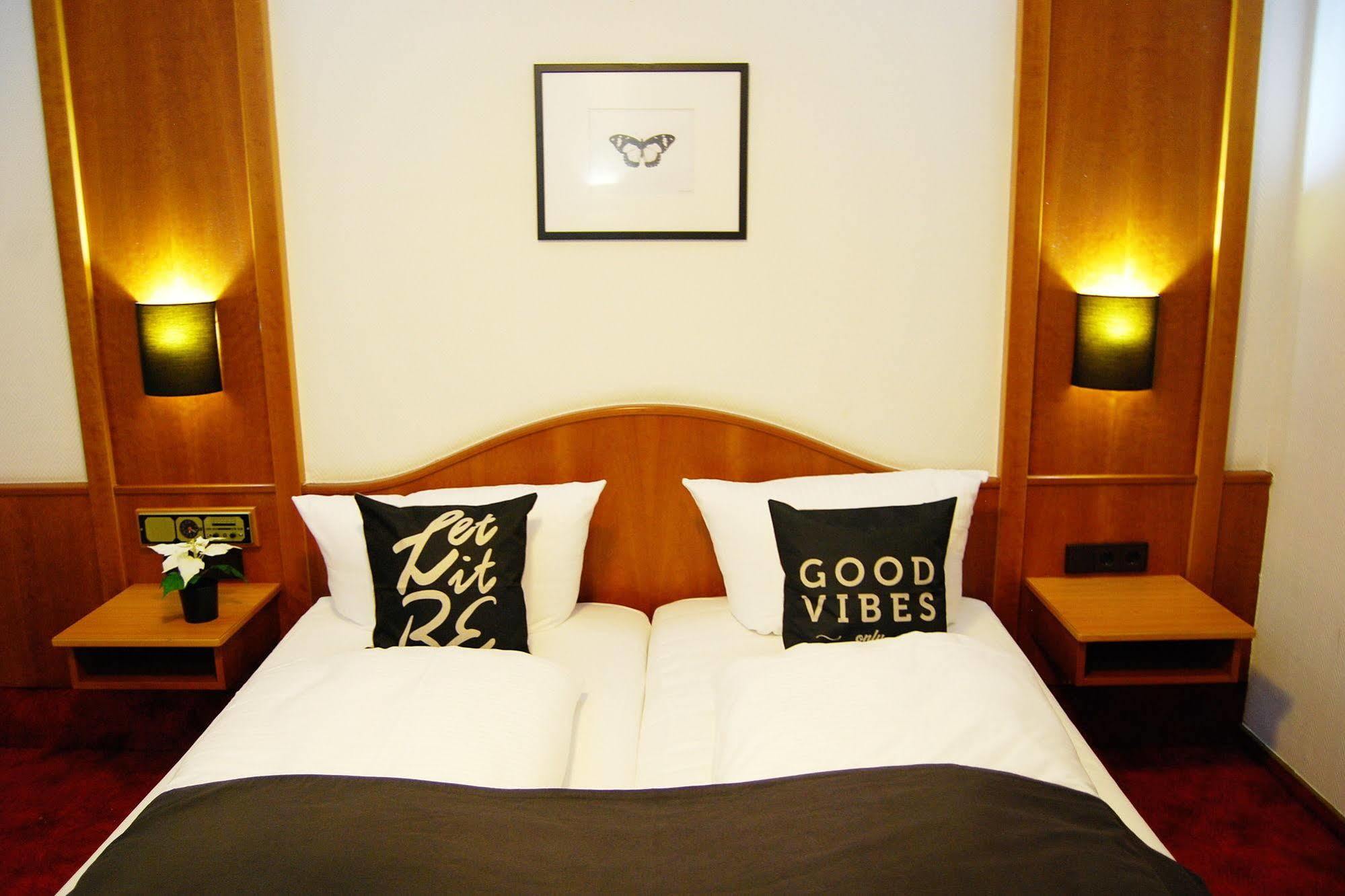 ברגהיים Parkhotel Bergheim מראה חיצוני תמונה